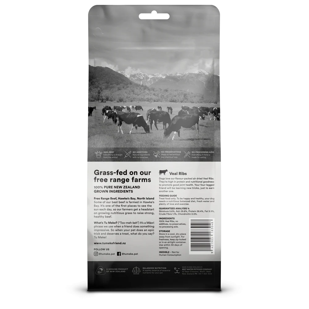 Back of the TU MEKE FRIEND Veal Ribs pouch, detailing the grass-fed, free-range New Zealand sourcing, single-ingredient purity, and guaranteed nutritional analysis.