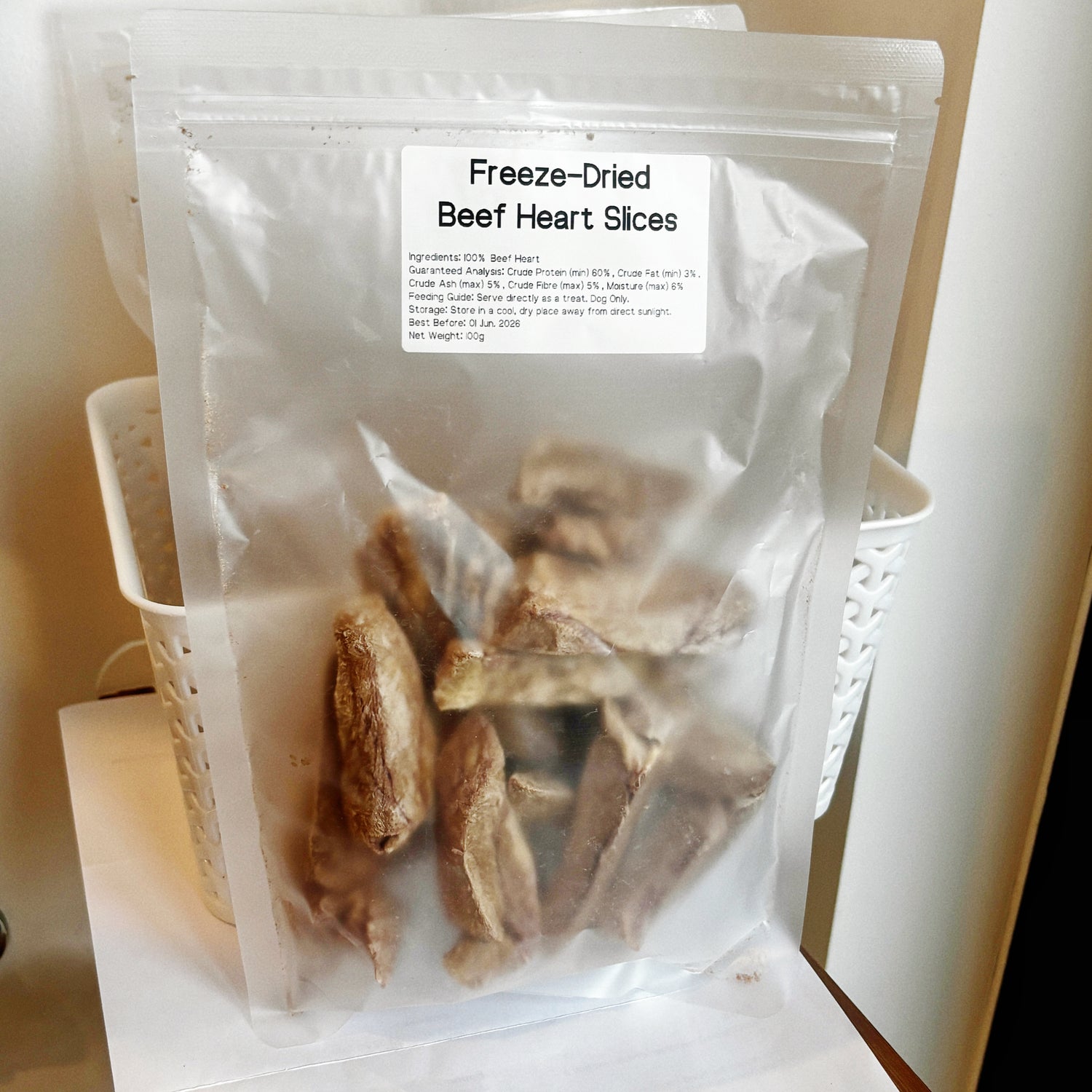 Single 100g bag of Freeze-Dried Beef Heart Slices, showing 60% crude protein and made in Australia with a single ingredient.