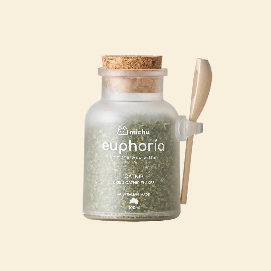 MICHU Euphoria dried catnip flakes