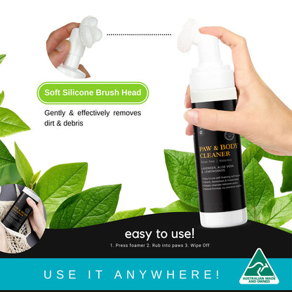 Close-up of the integrated soft silicone brush head. Designed to provide a deep-clean massage that removes irritants like grass seeds while hydrating dry pads