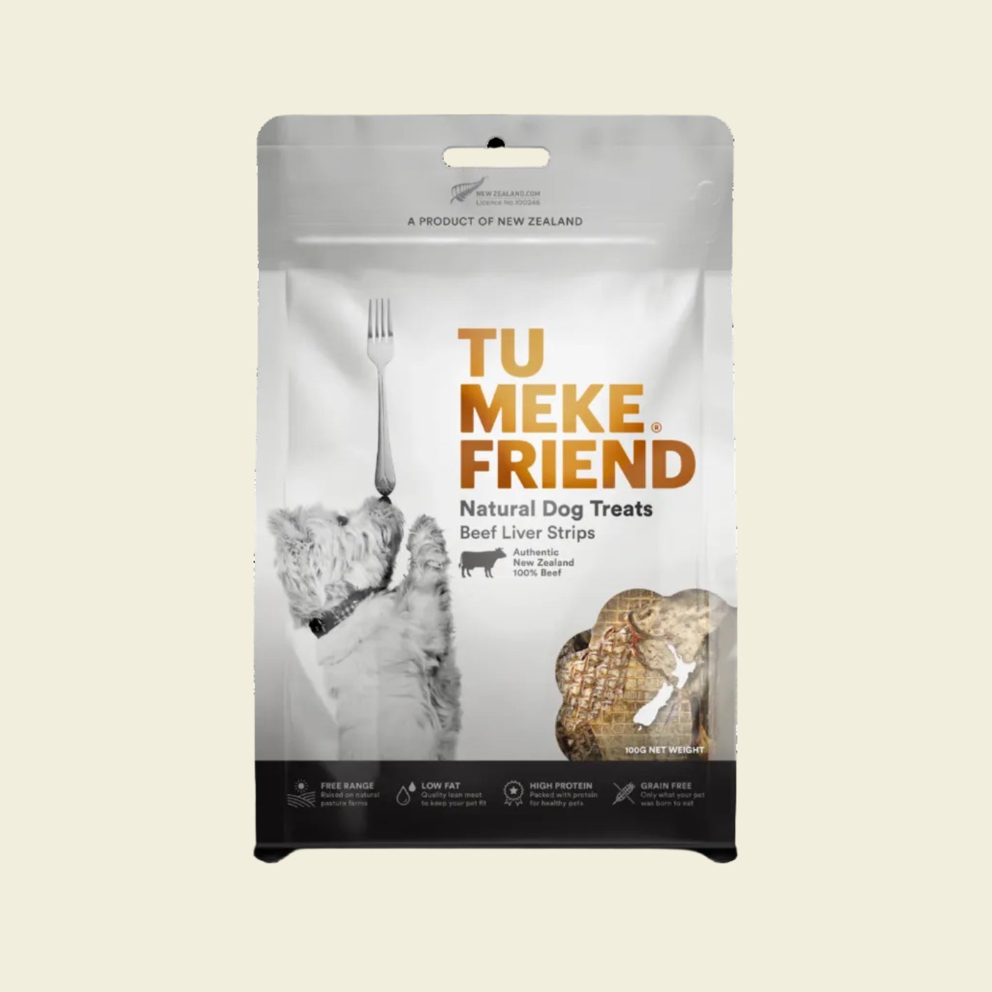 Front packaging of TU MEKE FRIEND Air-Dried Beef Liver Strips (100g), featuring a French Bulldog and a transparent window showing the nutrient-dense organ meat treats.