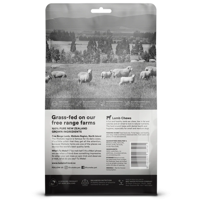 Back of the TU MEKE FRIEND Lamb Chews pouch, detailing the free-range sheep sourcing from the Waikato Region of New Zealand, single-ingredient purity, and guaranteed nutritional analysis.