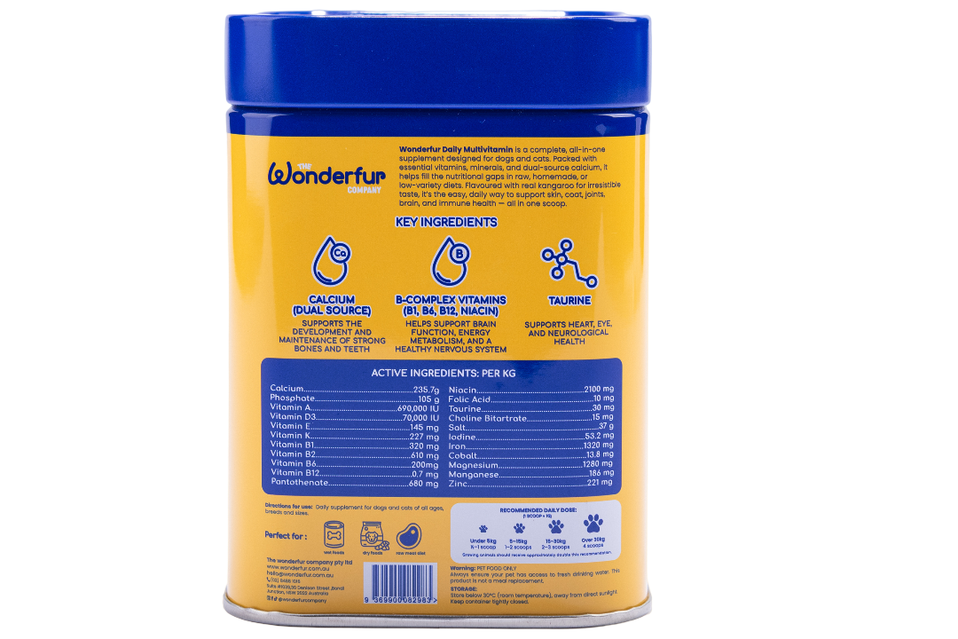 Back label of Wonderfur Daily Multivitamin Powder with nutrients and feeding directions