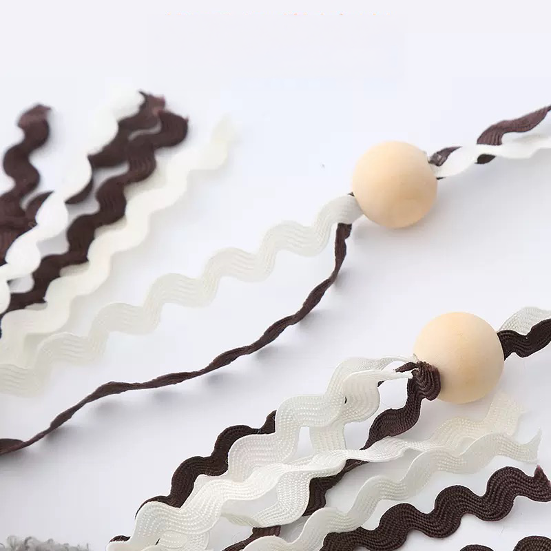 Macro detail of the cat toy&